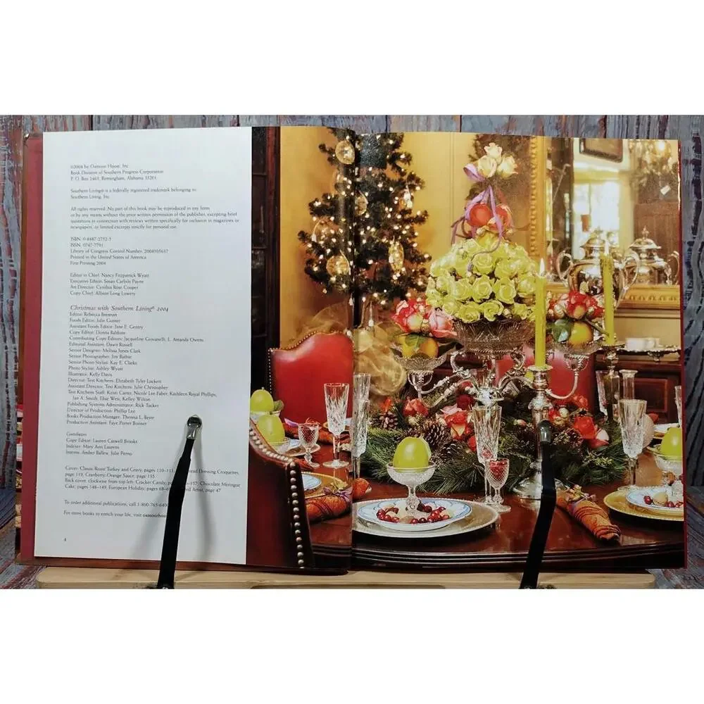 Christmas with Southern Living 2004 Cookbook‎